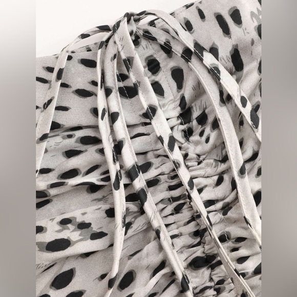 Leopard Drawstring Split Maxi Skirt - Picture 3 of 6